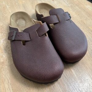 Birkenstock Horween Leather Boston Clogs